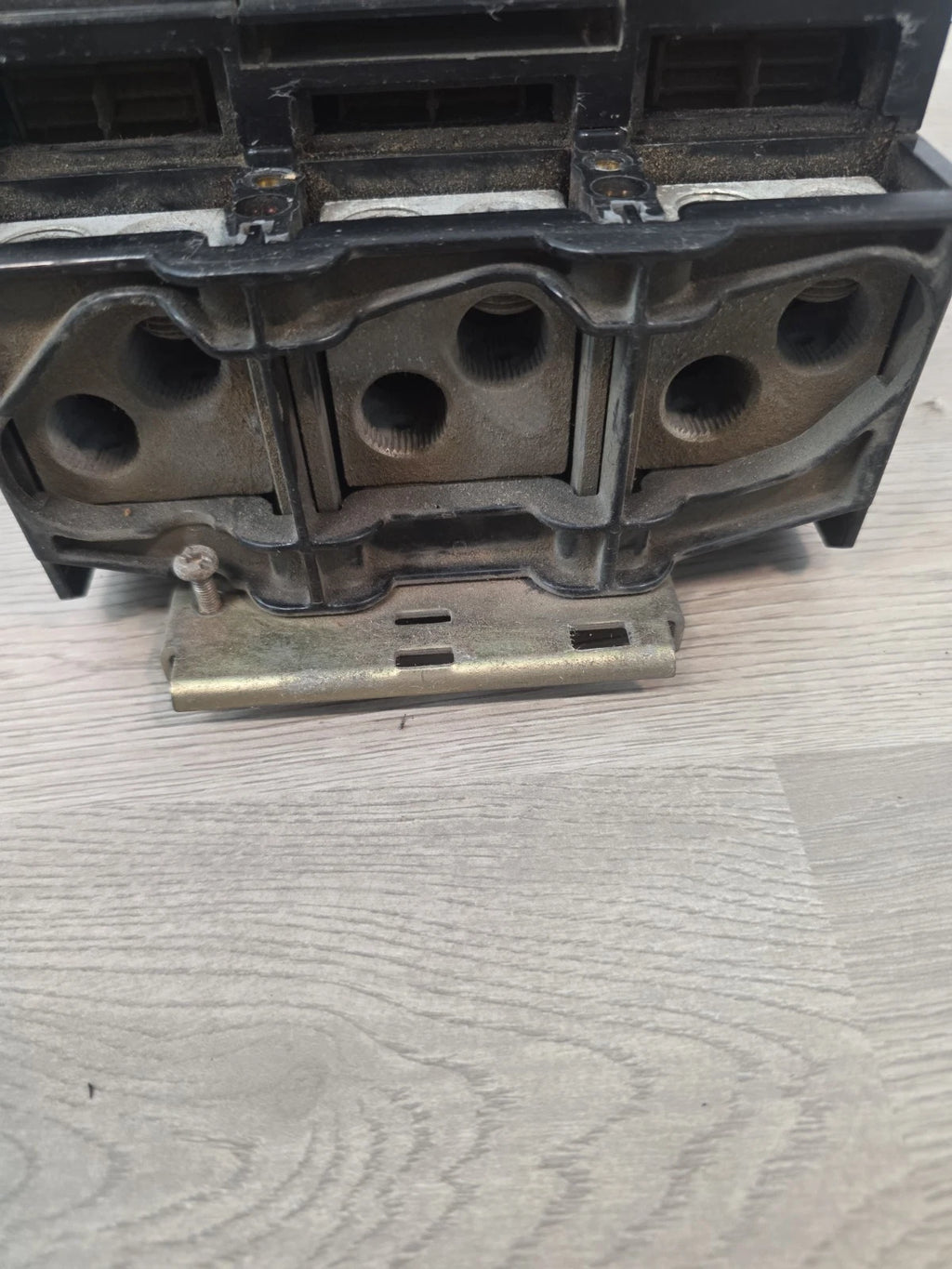 Square D LX36250 250A 600V 3-Pole Electronic Trip Breaker ARP100