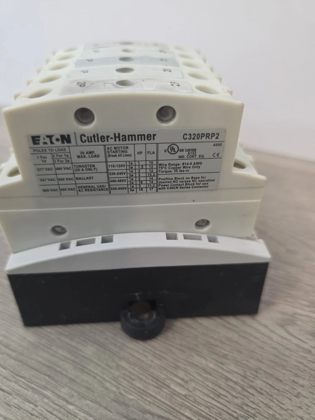 Eaton C30CN3 9 Pole Lighting Contactor 30A 460-480V Coil