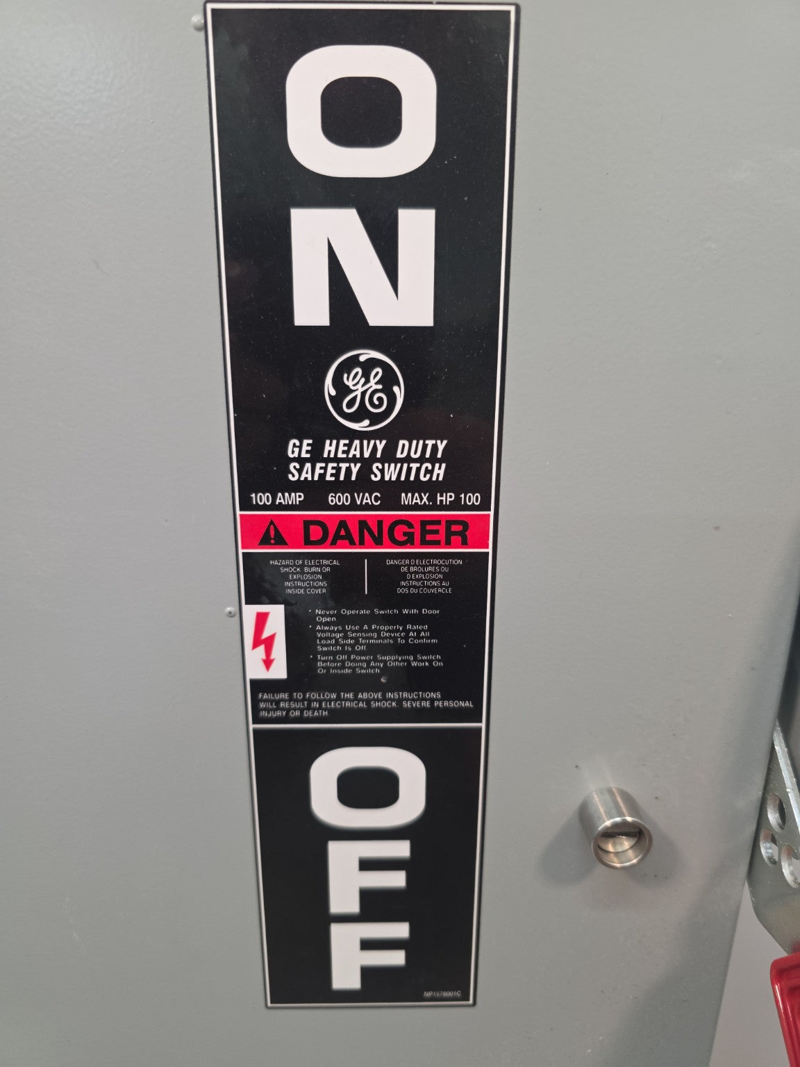 GE THN3363J Heavy Duty Safety Switch 100A 600VAC 3-Pole Non-Fused